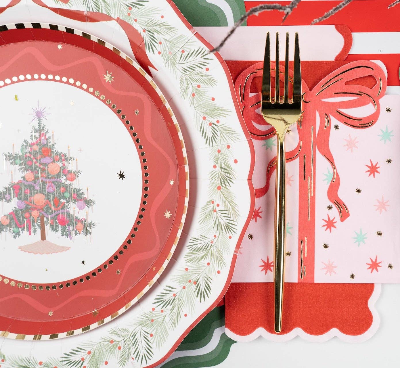 Red Vintage Christmas Tree Dessert Plates
