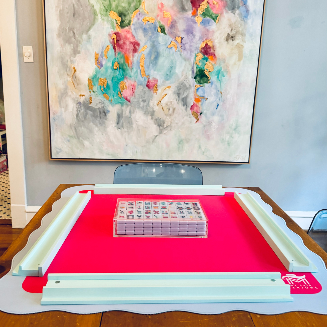 MAHJONG MAT  |  Color Wave  |  31" x 31": Pink Center- Blue Scallop