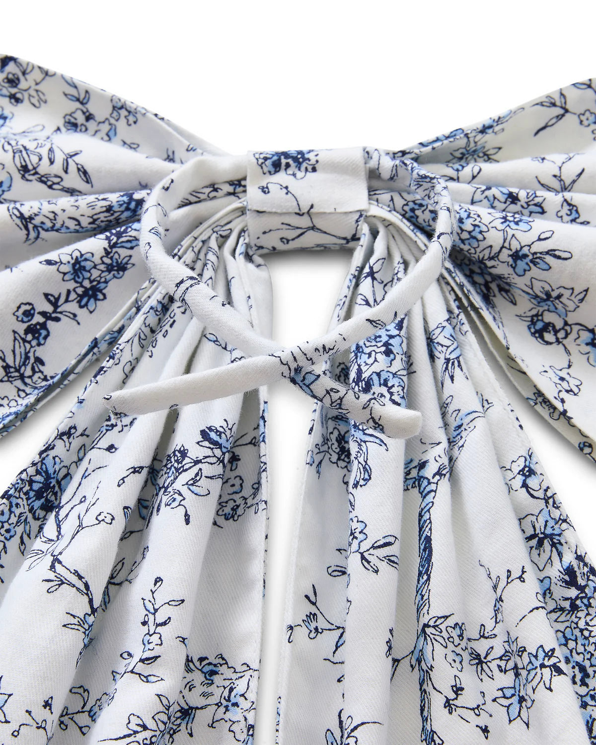 Wreath Bow in Timeless Toile-- 2 colors available