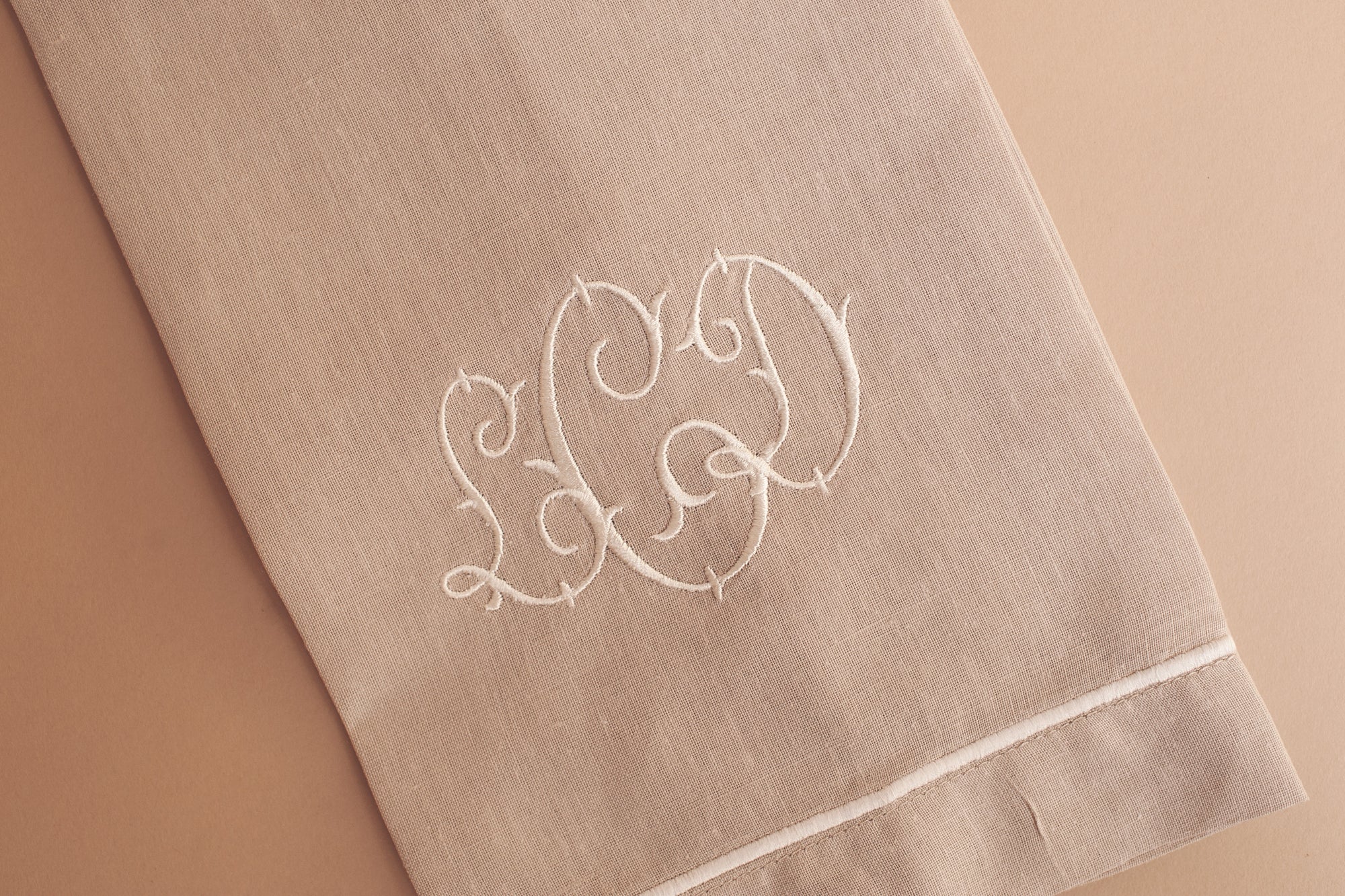 Natural Linen Guest Towel with Ivory Accent